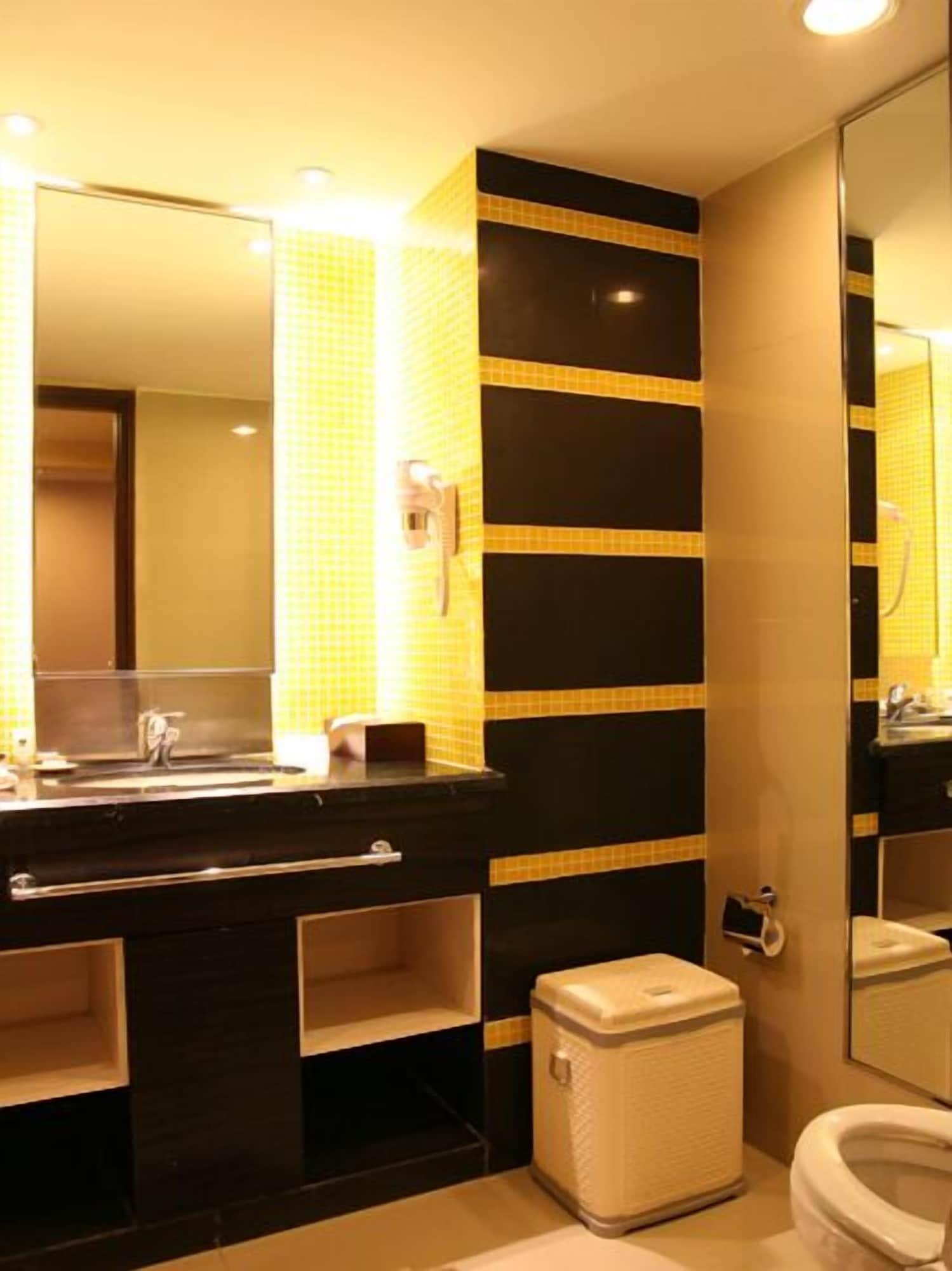 Hotel Gran Puri Manado Luaran gambar