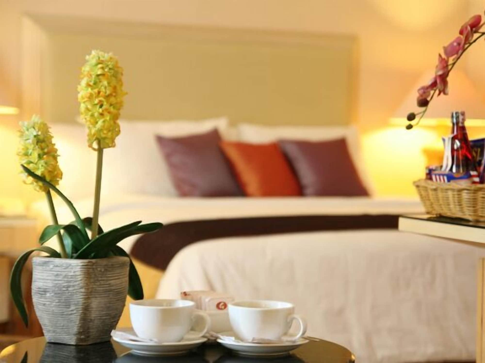 Hotel Gran Puri Manado Luaran gambar