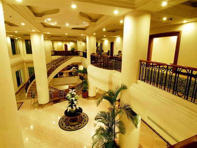 Hotel Gran Puri Manado Luaran gambar